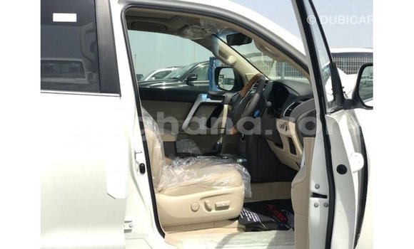 Ra Imported Toyota Prado funfun Ọkọ̀ in Import - Dubai ni Ashanti Ra Imported Toyota Prado funfun Ọkọ̀ in Import - Dubai ni Ashanti
