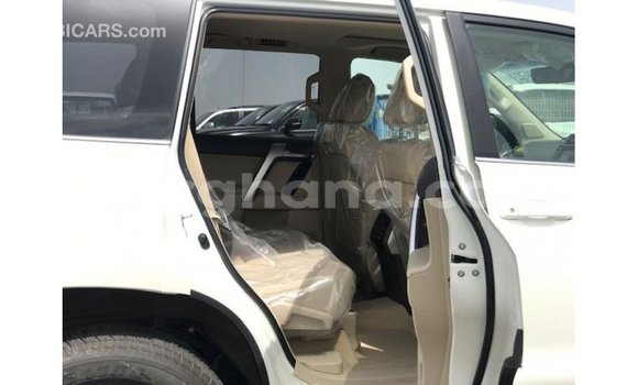 Ra Imported Toyota Prado funfun Ọkọ̀ in Import - Dubai ni Ashanti Ra Imported Toyota Prado funfun Ọkọ̀ in Import - Dubai ni Ashanti