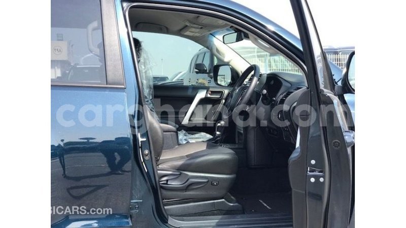 Big with watermark toyota prado ashanti import dubai 11037