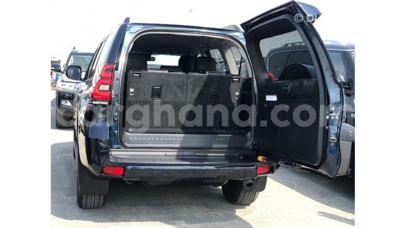 Big with watermark toyota prado ashanti import dubai 11037