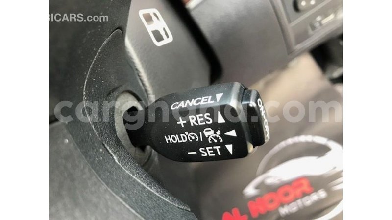 Big with watermark toyota land cruiser ashanti import dubai 11038