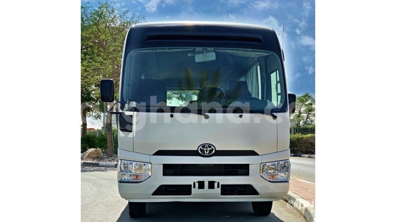 Big with watermark toyota coaster ashanti import dubai 11057