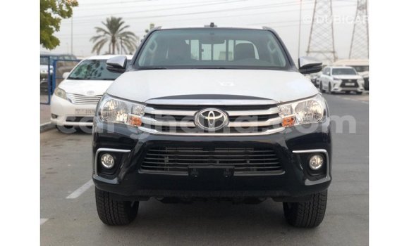 Sayi Imported Toyota Hilux Black Mota in Import - Dubai a Ashanti Sayi Imported Toyota Hilux Black Mota in Import - Dubai a Ashanti