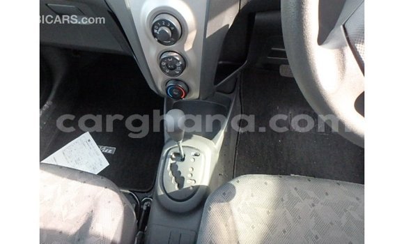 Sayi Imported Toyota Vitz Red Mota in Import - Dubai a Ashanti Sayi Imported Toyota Vitz Red Mota in Import - Dubai a Ashanti