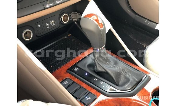 Ra Imported Hyundai Tucson funfun Ọkọ̀ in Import - Dubai ni Ashanti Ra Imported Hyundai Tucson funfun Ọkọ̀ in Import - Dubai ni Ashanti