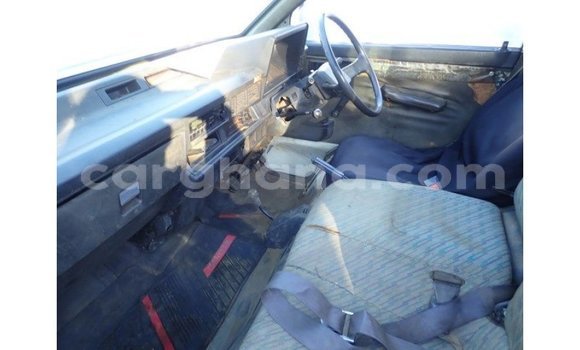 Sayi Imported Toyota 4Runner White Mota in Import - Dubai a Ashanti Sayi Imported Toyota 4Runner White Mota in Import - Dubai a Ashanti