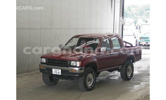 Sayi Imported Toyota Hilux Red Mota in Import - Dubai a Ashanti Sayi Imported Toyota Hilux Red Mota in Import - Dubai a Ashanti