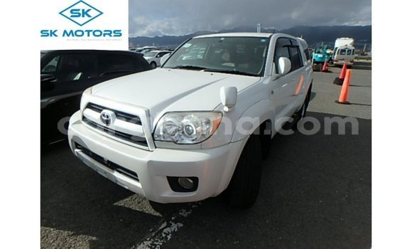 Buy Import Toyota Hilux White Car in Import - Dubai in Ashanti Buy Import Toyota Hilux White Car in Import - Dubai in Ashanti