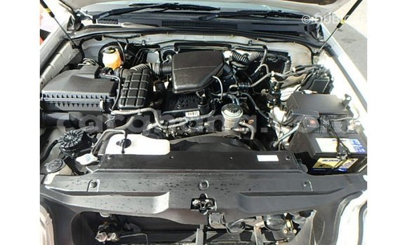 Buy Import Toyota Hilux White Car in Import - Dubai in Ashanti Buy Import Toyota Hilux White Car in Import - Dubai in Ashanti