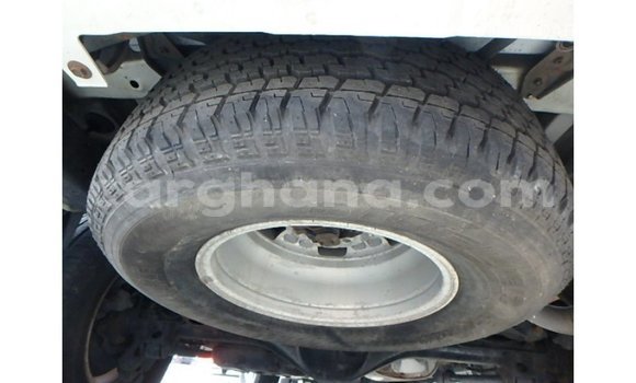 Buy Import Toyota Hilux White Car in Import - Dubai in Ashanti Buy Import Toyota Hilux White Car in Import - Dubai in Ashanti