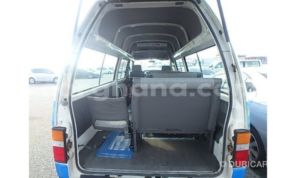 Sayi Imported Nissan Caravan White Mota in Import - Dubai a Ashanti Sayi Imported Nissan Caravan White Mota in Import - Dubai a Ashanti