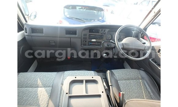 Sayi Imported Nissan Caravan White Mota in Import - Dubai a Ashanti Sayi Imported Nissan Caravan White Mota in Import - Dubai a Ashanti