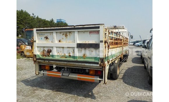 Buy Import Isuzu Rodeo White Car in Import - Dubai in Ashanti Buy Import Isuzu Rodeo White Car in Import - Dubai in Ashanti