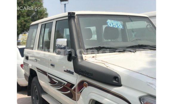 Sayi Imported Toyota Land Cruiser Sauran Mota in Import - Dubai a Ashanti Sayi Imported Toyota Land Cruiser Sauran Mota in Import - Dubai a Ashanti