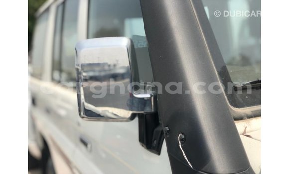 Sayi Imported Toyota Land Cruiser Sauran Mota in Import - Dubai a Ashanti Sayi Imported Toyota Land Cruiser Sauran Mota in Import - Dubai a Ashanti