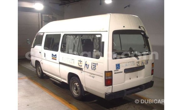 Sayi Imported Nissan Caravan White Mota in Import - Dubai a Ashanti Sayi Imported Nissan Caravan White Mota in Import - Dubai a Ashanti