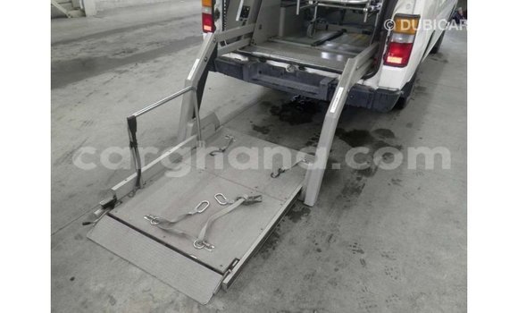 Sayi Imported Nissan Caravan White Mota in Import - Dubai a Ashanti Sayi Imported Nissan Caravan White Mota in Import - Dubai a Ashanti