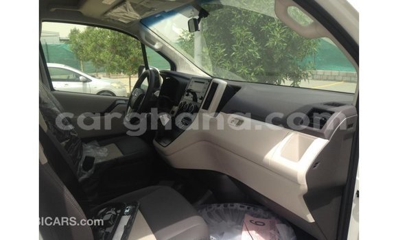 Ra Imported Toyota Hiace funfun Ọkọ̀ in Import - Dubai ni Ashanti Ra Imported Toyota Hiace funfun Ọkọ̀ in Import - Dubai ni Ashanti