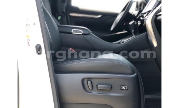 Ra Imported Toyota Alphard funfun Ọkọ̀ in Import - Dubai ni Ashanti Ra Imported Toyota Alphard funfun Ọkọ̀ in Import - Dubai ni Ashanti