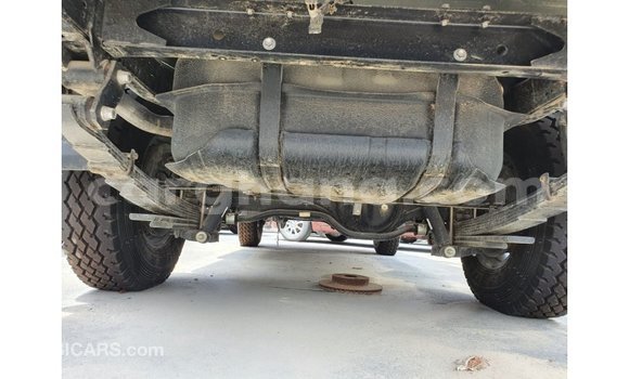 Ra Imported Toyota Land Cruiser funfun Ọkọ̀ in Import - Dubai ni Ashanti Ra Imported Toyota Land Cruiser funfun Ọkọ̀ in Import - Dubai ni Ashanti