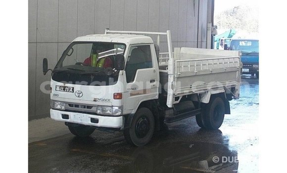 Buy Import Toyota Dyna White Car in Import - Dubai in Ashanti Buy Import Toyota Dyna White Car in Import - Dubai in Ashanti