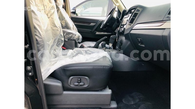 Big with watermark mitsubishi pajero ashanti import dubai 11091