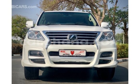 Buy Import Lexus LX White Car in Import - Dubai in Ashanti Buy Import Lexus LX White Car in Import - Dubai in Ashanti