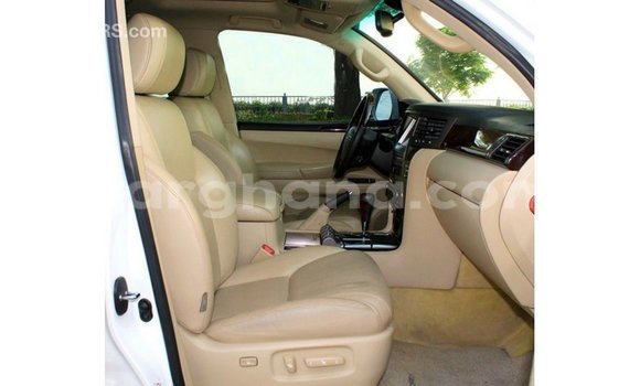 Buy Import Lexus LX White Car in Import - Dubai in Ashanti Buy Import Lexus LX White Car in Import - Dubai in Ashanti