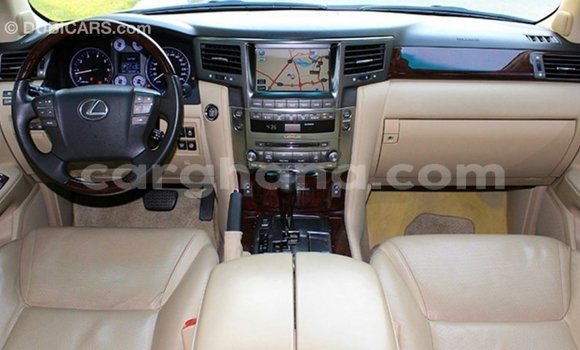 Buy Import Lexus LX White Car in Import - Dubai in Ashanti Buy Import Lexus LX White Car in Import - Dubai in Ashanti