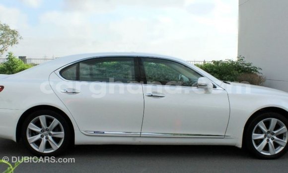 Buy Import Lexus LS White Car in Import - Dubai in Ashanti Buy Import Lexus LS White Car in Import - Dubai in Ashanti