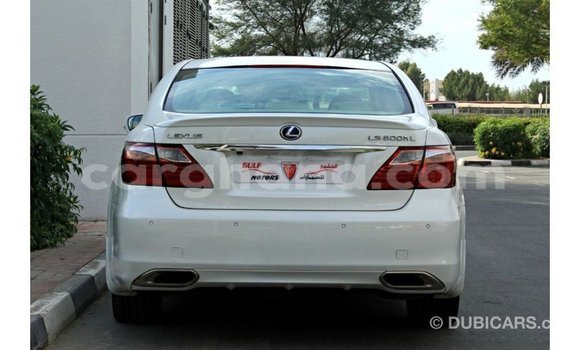 Buy Import Lexus LS White Car in Import - Dubai in Ashanti Buy Import Lexus LS White Car in Import - Dubai in Ashanti