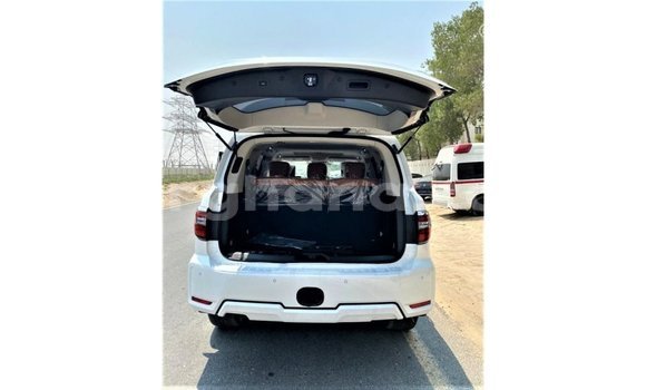 Sayi Imported Nissan Patrol White Mota in Import - Dubai a Ashanti Sayi Imported Nissan Patrol White Mota in Import - Dubai a Ashanti