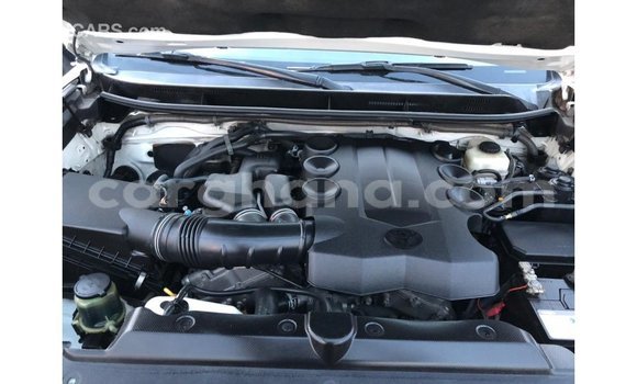 Buy Import Toyota Prado White Car in Import - Dubai in Ashanti Buy Import Toyota Prado White Car in Import - Dubai in Ashanti