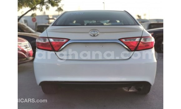 Sayi Imported Toyota Camry White Mota in Import - Dubai a Ashanti Sayi Imported Toyota Camry White Mota in Import - Dubai a Ashanti