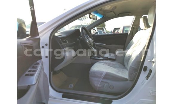 Sayi Imported Toyota Camry White Mota in Import - Dubai a Ashanti Sayi Imported Toyota Camry White Mota in Import - Dubai a Ashanti