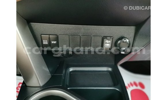 Ra Imported Toyota 4Runner funfun Ọkọ̀ in Import - Dubai ni Ashanti Ra Imported Toyota 4Runner funfun Ọkọ̀ in Import - Dubai ni Ashanti