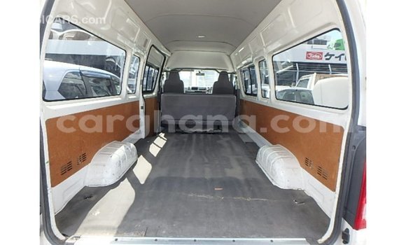 Ra Imported Toyota Hiace funfun Ọkọ̀ in Import - Dubai ni Ashanti Ra Imported Toyota Hiace funfun Ọkọ̀ in Import - Dubai ni Ashanti