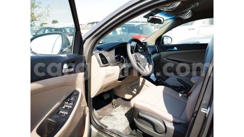 Big with watermark hyundai tucson ashanti import dubai 11121