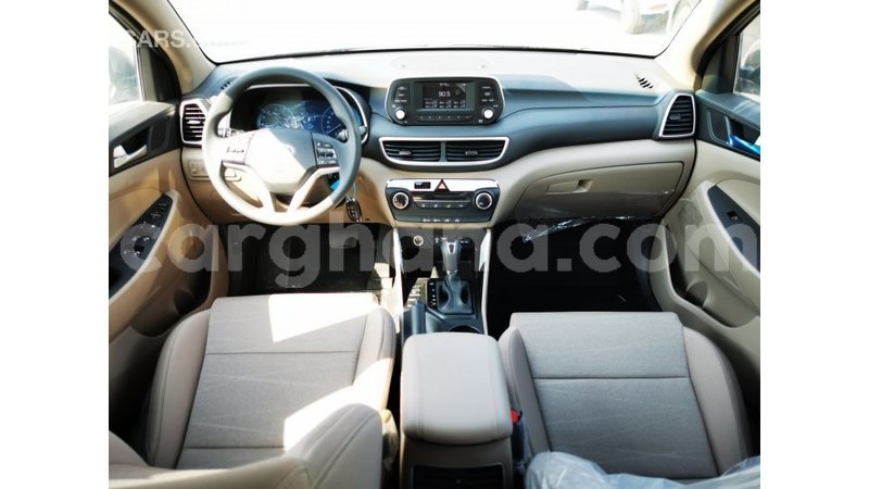 Big with watermark hyundai tucson ashanti import dubai 11121