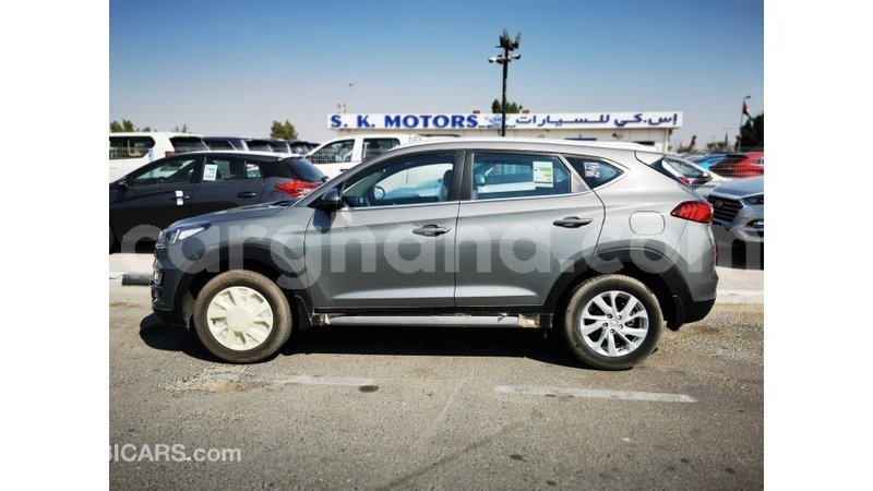 Big with watermark hyundai tucson ashanti import dubai 11121