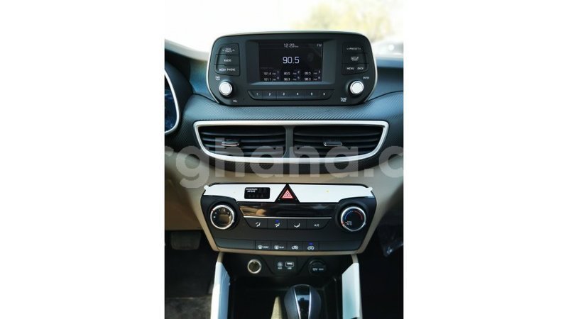 Big with watermark hyundai tucson ashanti import dubai 11121