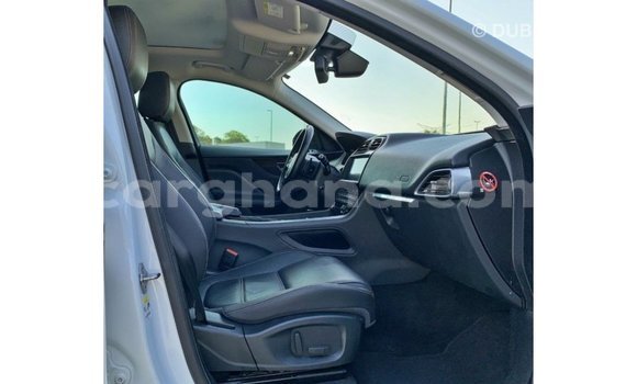 Sayi Imported Jaguar F-Pace White Mota in Import - Dubai a Ashanti Sayi Imported Jaguar F-Pace White Mota in Import - Dubai a Ashanti
