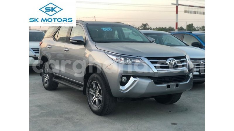 Big with watermark toyota fortuner ashanti import dubai 11128