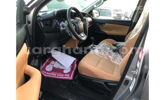 Sayi Imported Toyota Fortuner Sauran Mota in Import - Dubai a Ashanti Sayi Imported Toyota Fortuner Sauran Mota in Import - Dubai a Ashanti