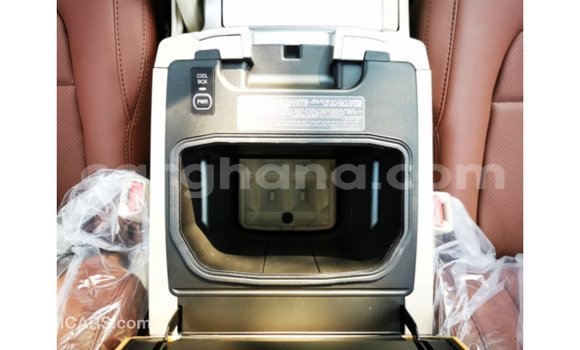 Buy Import Toyota Land Cruiser Other Car in Import - Dubai in Ashanti Buy Import Toyota Land Cruiser Other Car in Import - Dubai in Ashanti
