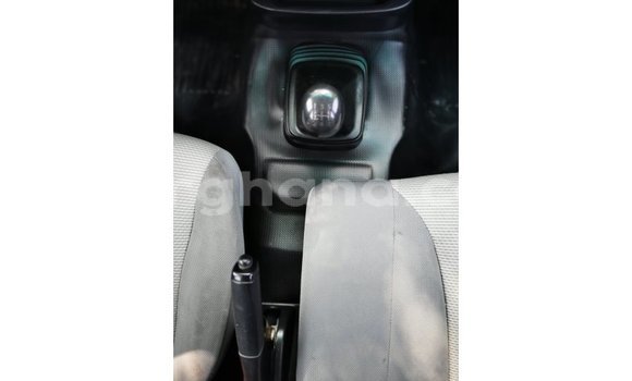 Buy Import Mitsubishi L200 White Car in Import - Dubai in Ashanti Buy Import Mitsubishi L200 White Car in Import - Dubai in Ashanti