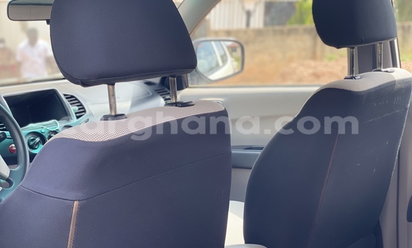 Buy Used Mitsubishi L200 White Car in Sunyani in Brong-Ahafo Buy Used Mitsubishi L200 White Car in Sunyani in Brong-Ahafo