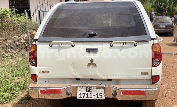 Buy Used Mitsubishi L200 White Car in Sunyani in Brong-Ahafo Buy Used Mitsubishi L200 White Car in Sunyani in Brong-Ahafo