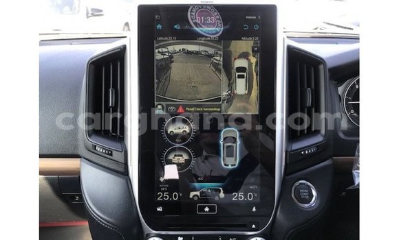 Ra Imported Toyota Land Cruiser funfun Ọkọ̀ in Import - Dubai ni Ashanti Ra Imported Toyota Land Cruiser funfun Ọkọ̀ in Import - Dubai ni Ashanti