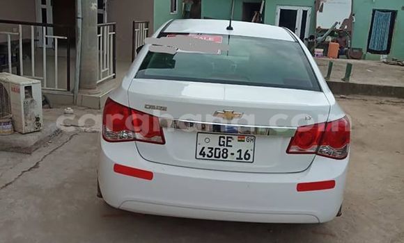 Sayi Na hannu Chevrolet Cruze White Mota in Accra a Greater Accra Sayi Na hannu Chevrolet Cruze White Mota in Accra a Greater Accra